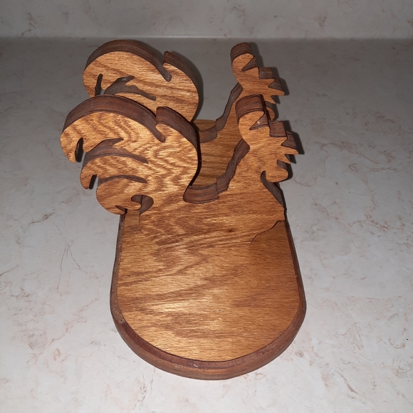 Wood Rooster Napkin Holder - Picture 2 of 9